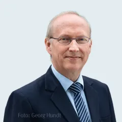 Prof. Dr. Jürgen Zeis berichtet über das Fernstudium MBA Business Consulting bei WINGS