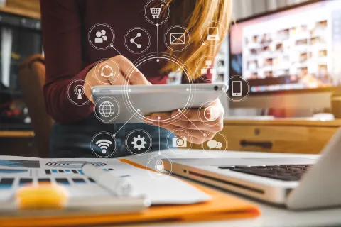 Online Marketing studieren | WINGS-Fernstudium