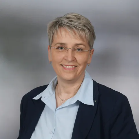 Sybille Kinzner-Kietz Leiterin Mittelstandsbank Würzburg der Commerzbank AG und Studierende MBA Business Consulting | WINGS-Fernstudium