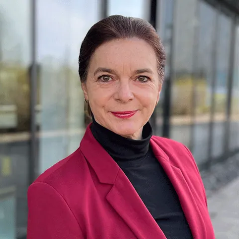 Prof. Dr. Antje Raab-Düsterhöft | WINGS-Fernstudium