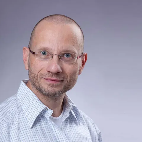 Dr. Bernd Beuermann berichtet über seine Erfahrungen im Fernstudium IT-Sicherheit bei WINGS